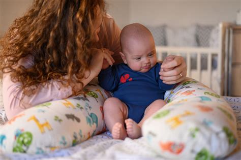 4 aylık bebek kabızlığı nasıl giderilir